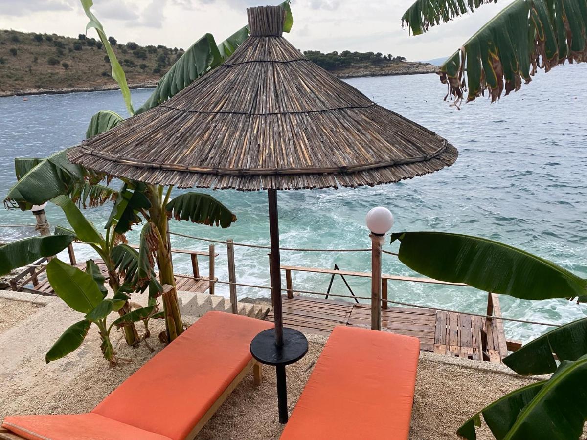 Villa Xhefri 2 Sarandë Esterno foto