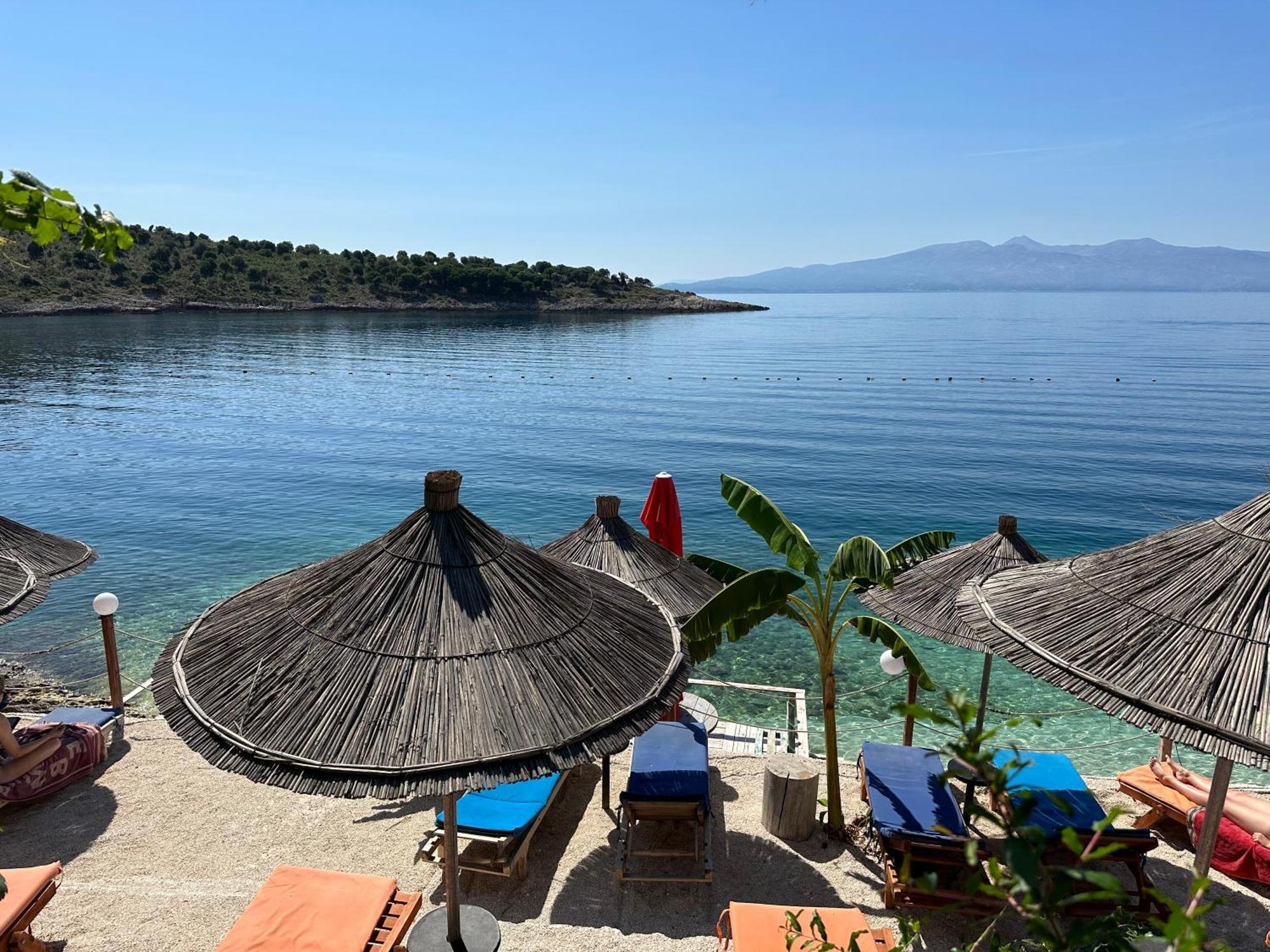 Villa Xhefri 2 Sarandë Esterno foto